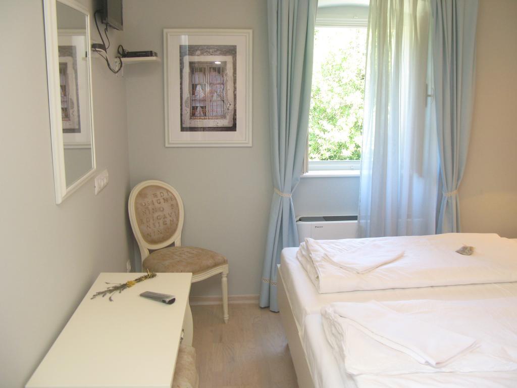 Hotel Villa Elisabeth - Veli Losinj Health Resort Kamer foto