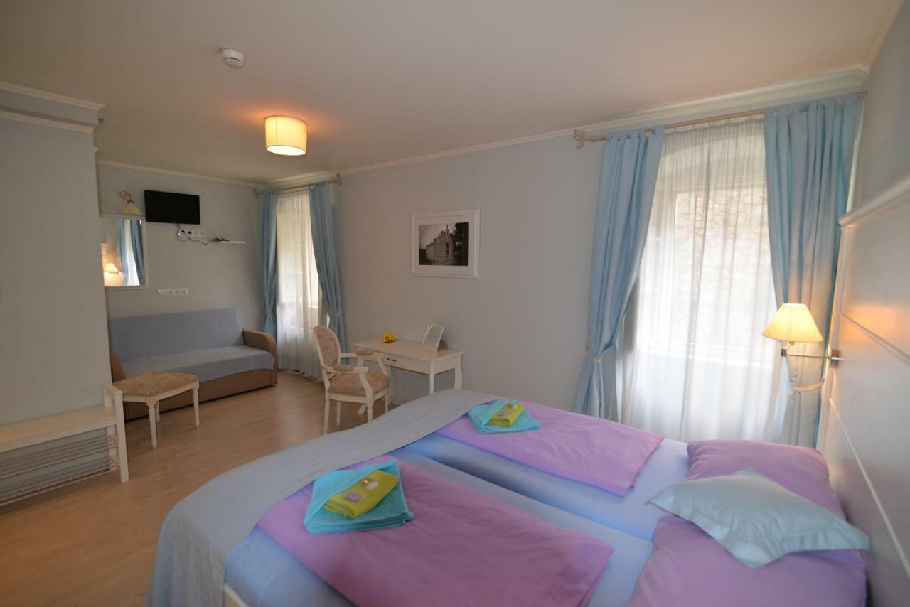 Hotel Villa Elisabeth - Veli Losinj Health Resort Buitenkant foto